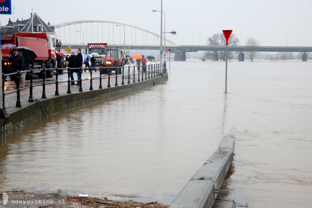 2011-01-12 Hoog water, Deventer 005